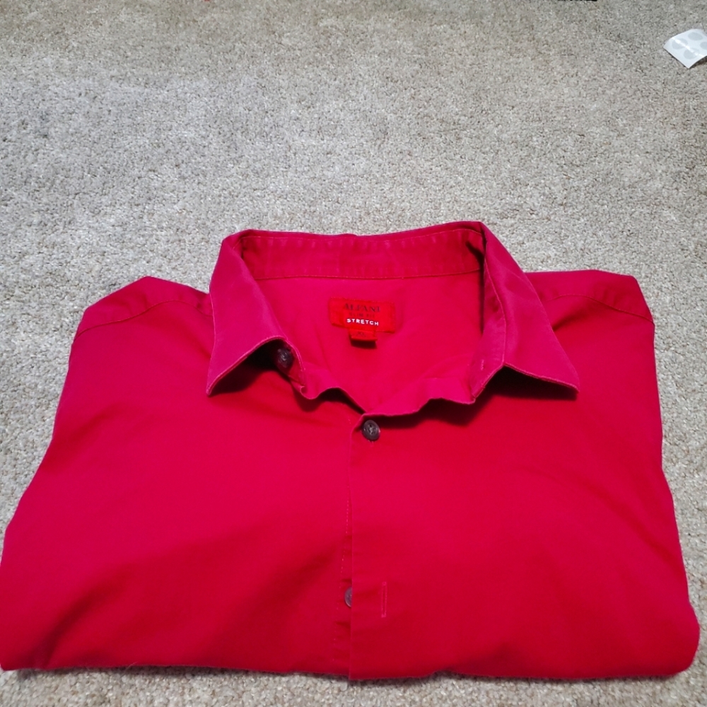 Xl 17/17.5 Alfani men's dress shirt Red/Pink in color